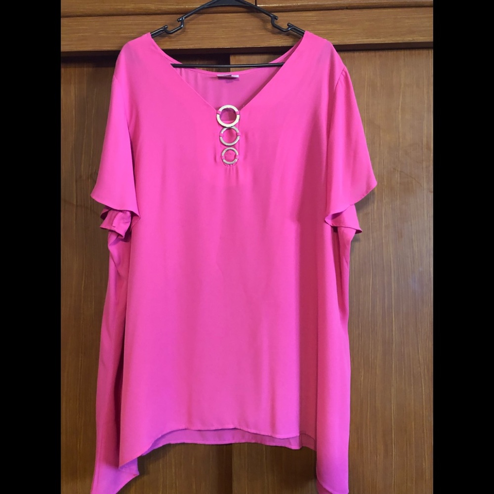 NWOT AVENUE Short Sleeve Tunic